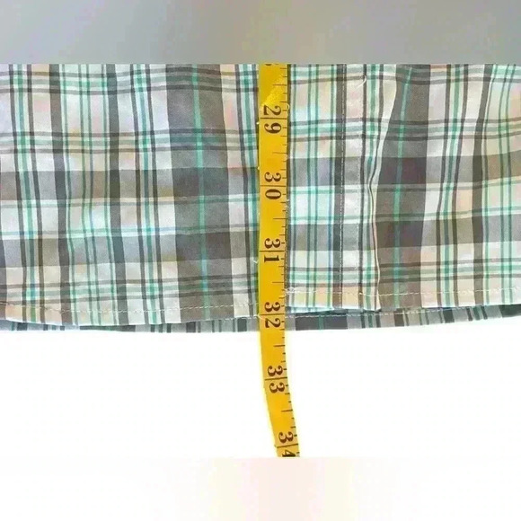 Duluth Trading Co Men’s Short Sleeved Button Up Shirt Size Large Lightweight - Picture 8 of 8